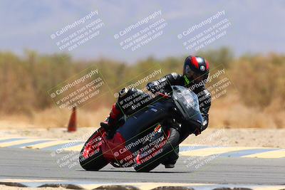 media/May-15-2022-SoCal Trackdays (Sun) [[33a09aef31]]/Turn 7 (1145am)/